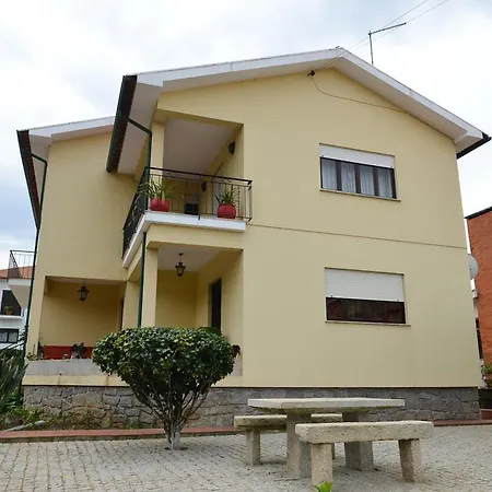 Casa Andorinhas Casa de hóspedes *