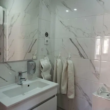 Casa Andorinhas Pensionat 3*